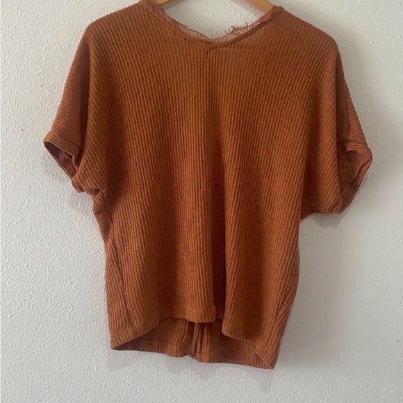 Blu Pepper Oversized Terracotta Knit Top - Picture 12 of 12